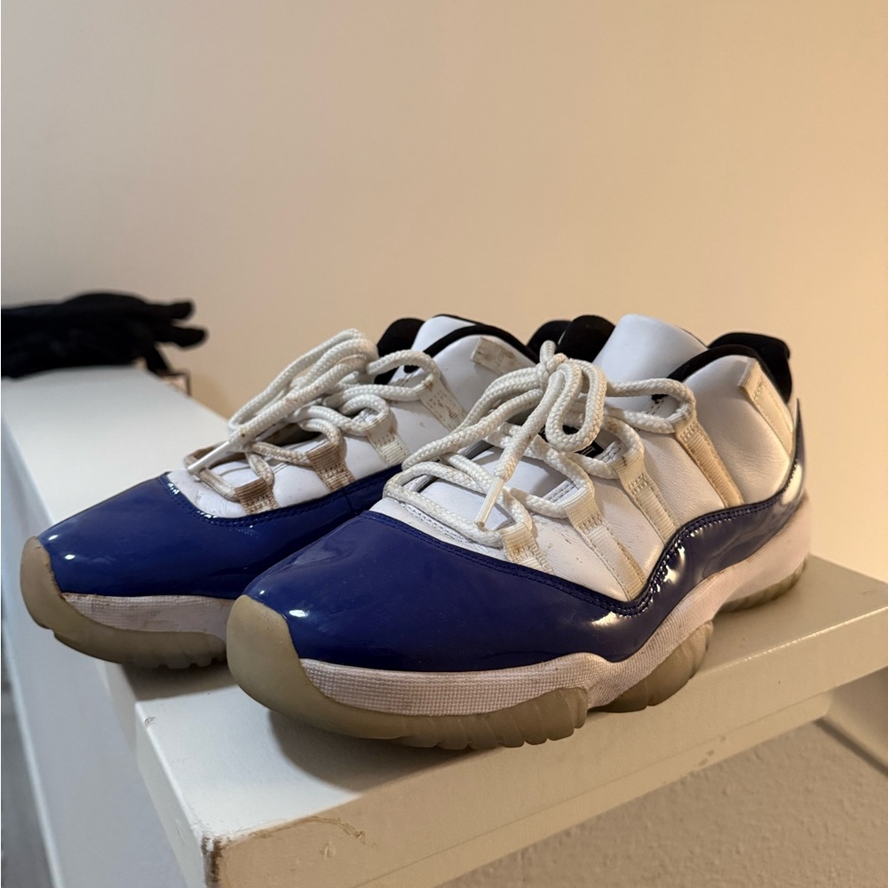 Air Jordan 11 Low